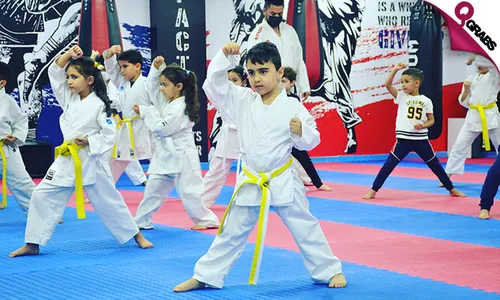 English Boxing Classes for Adults & Karate Classes for Toddlers!